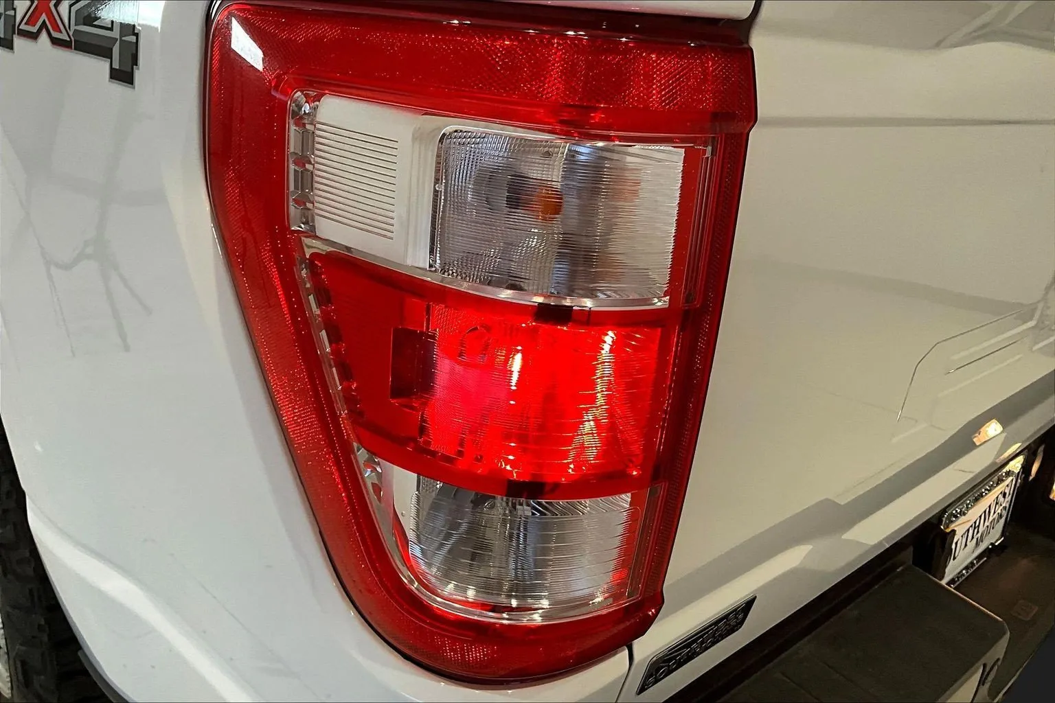 Ford F-150 photo 25