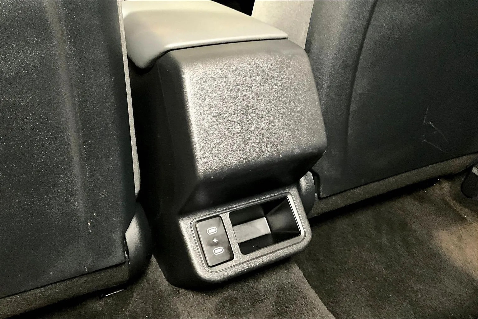 Kia K4 photo 11