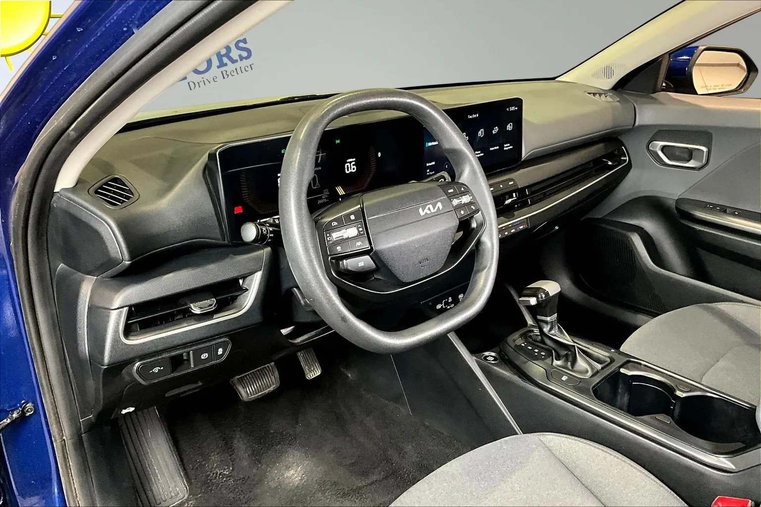 Kia K4 photo 17