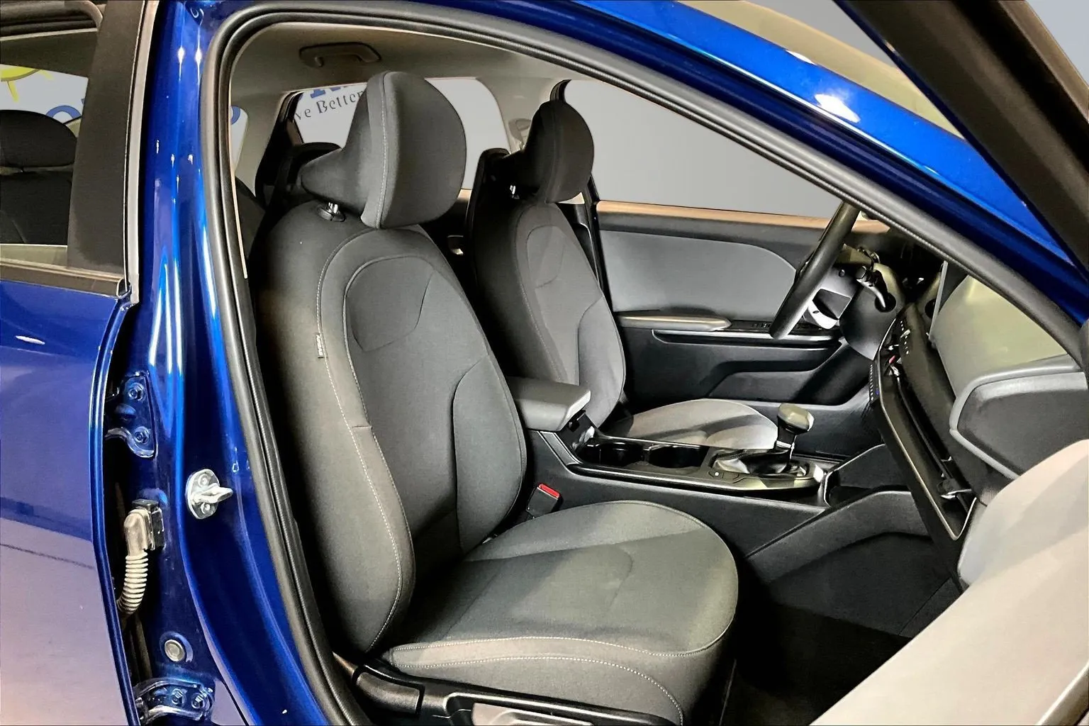 Kia K4 photo 28