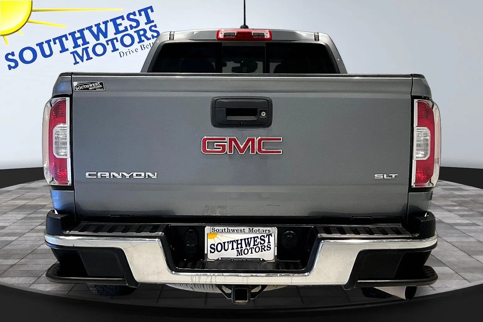 GMC Canyon photo 6