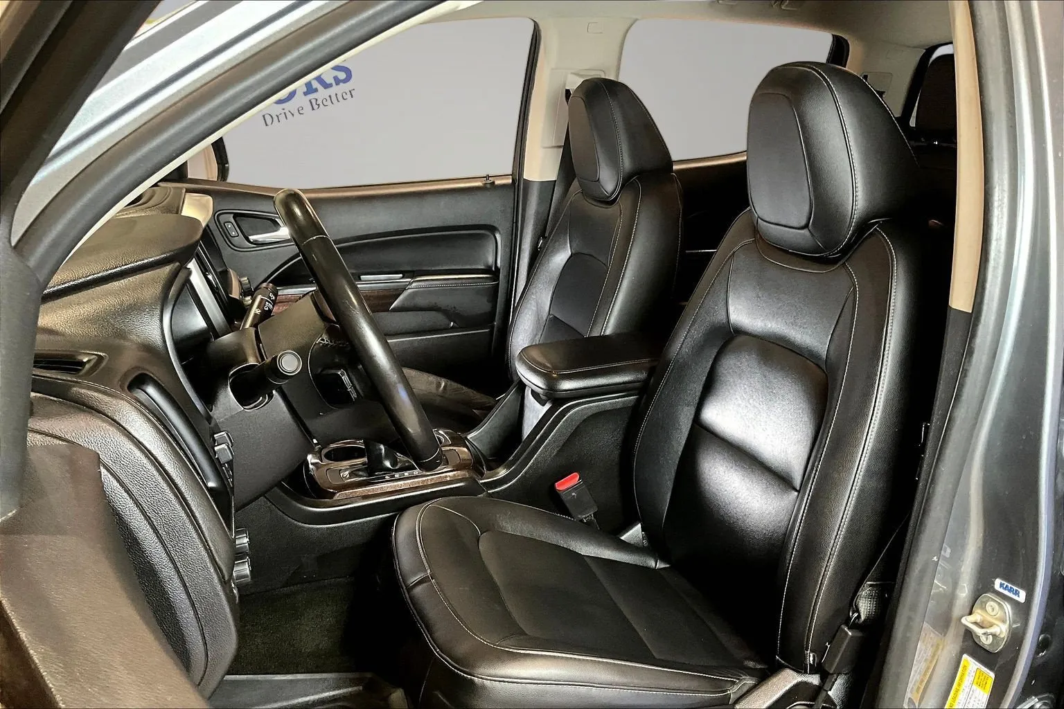 GMC Canyon photo 22