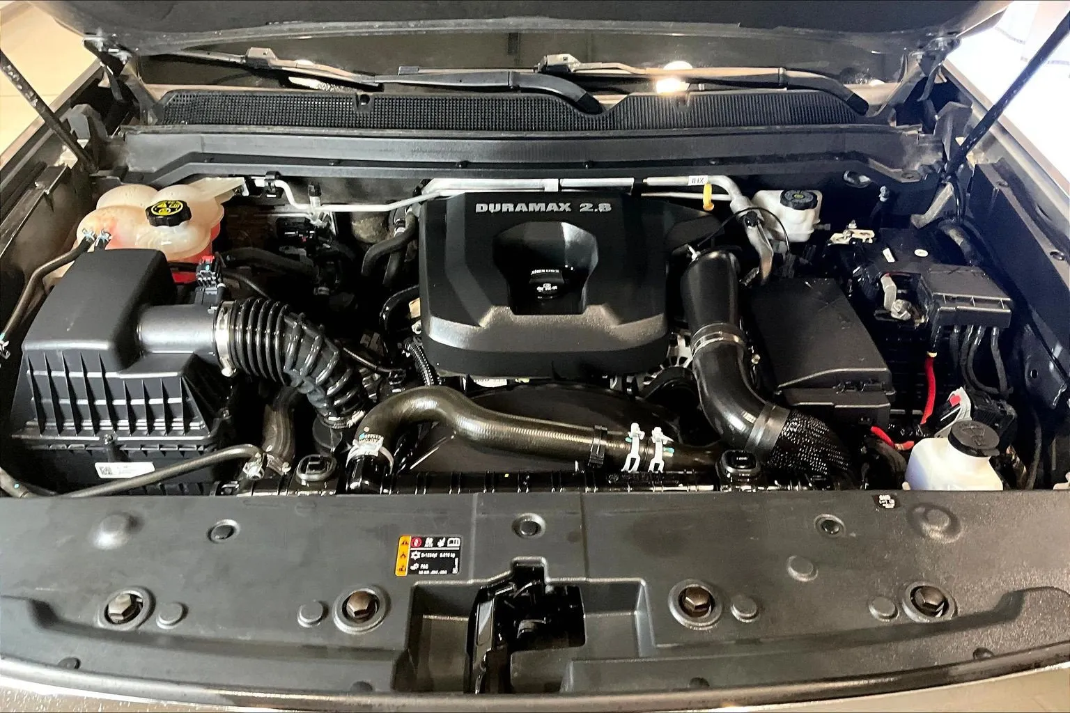 GMC Canyon photo 31