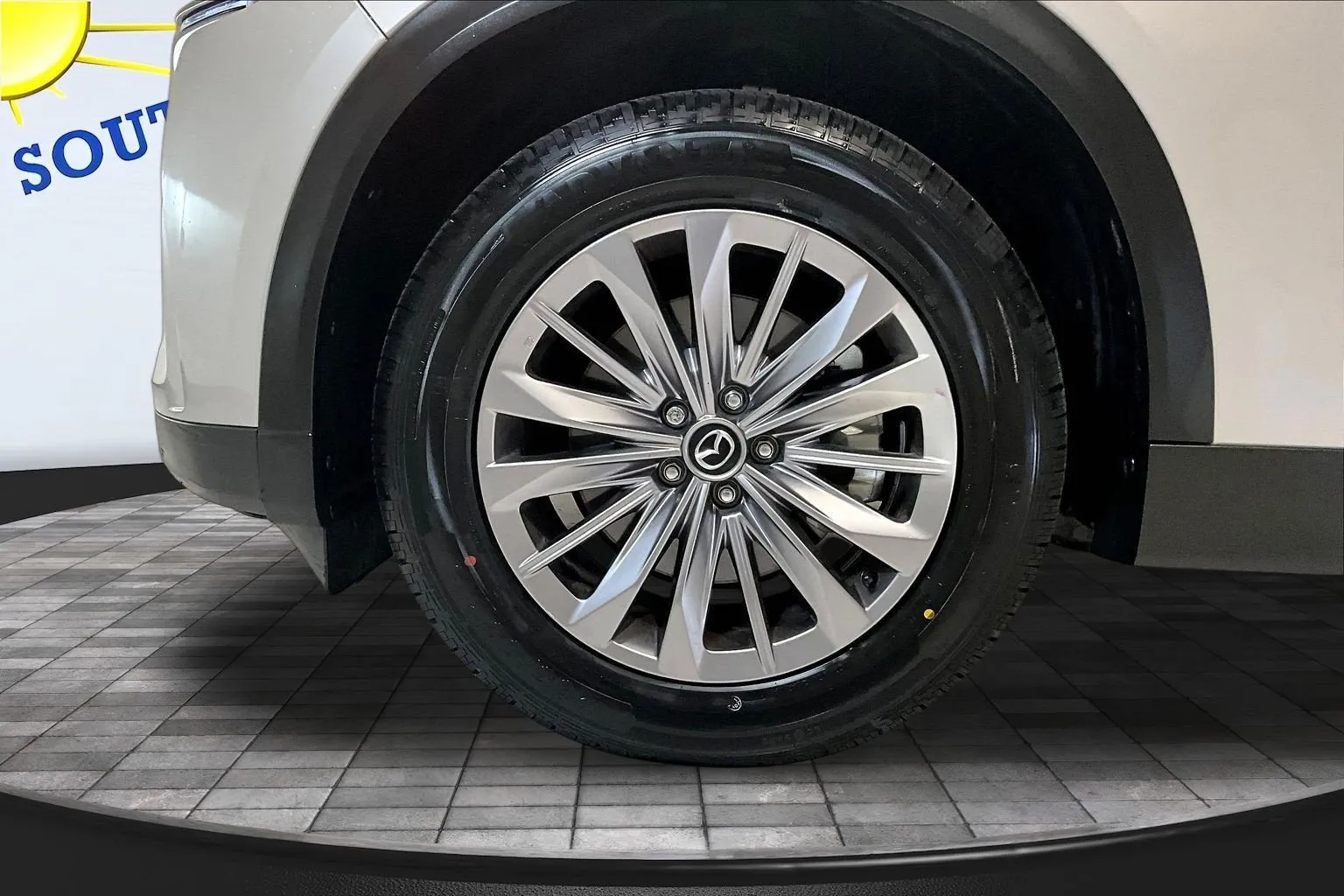 Mazda CX-90 photo 36