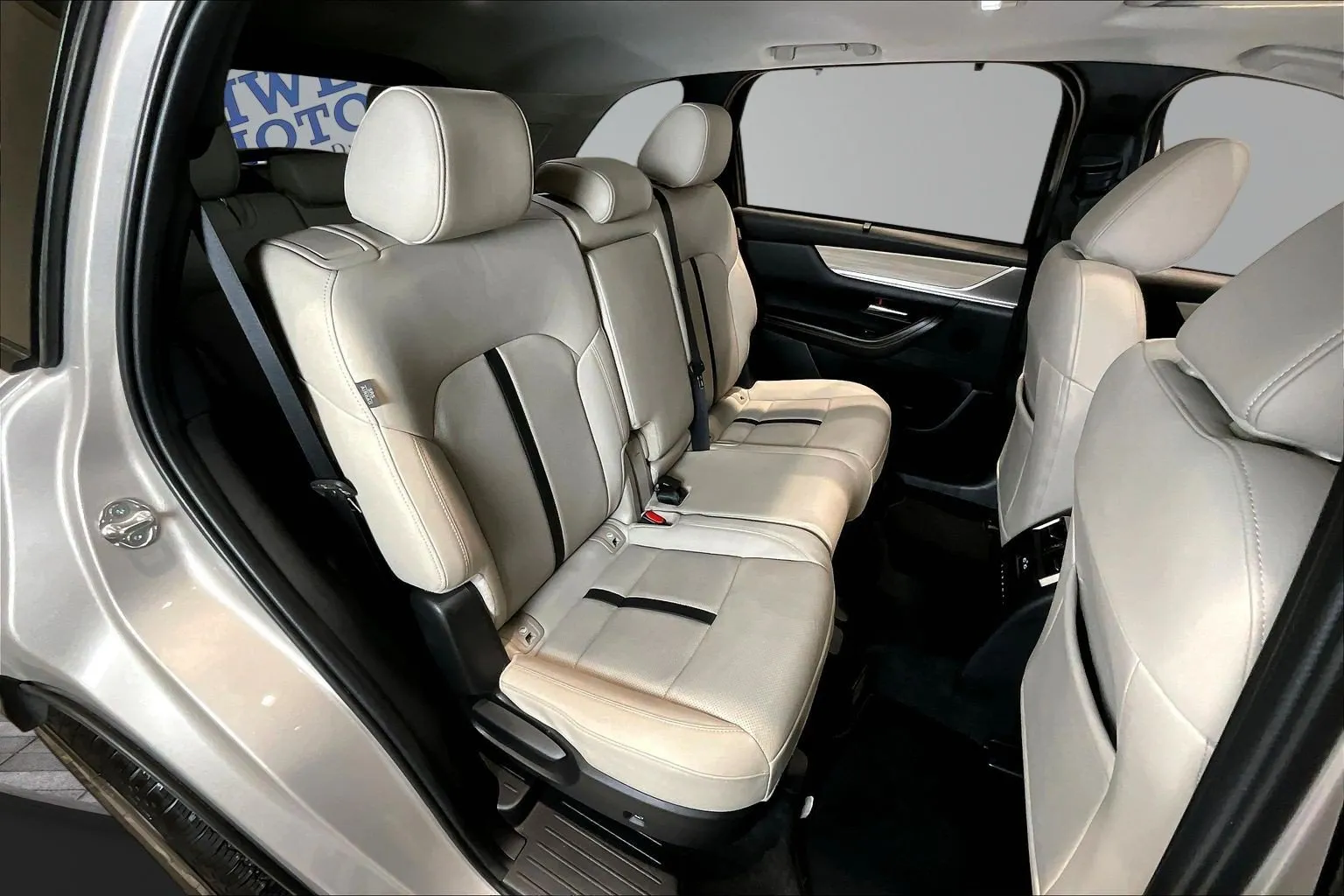 Mazda CX-90 photo 26