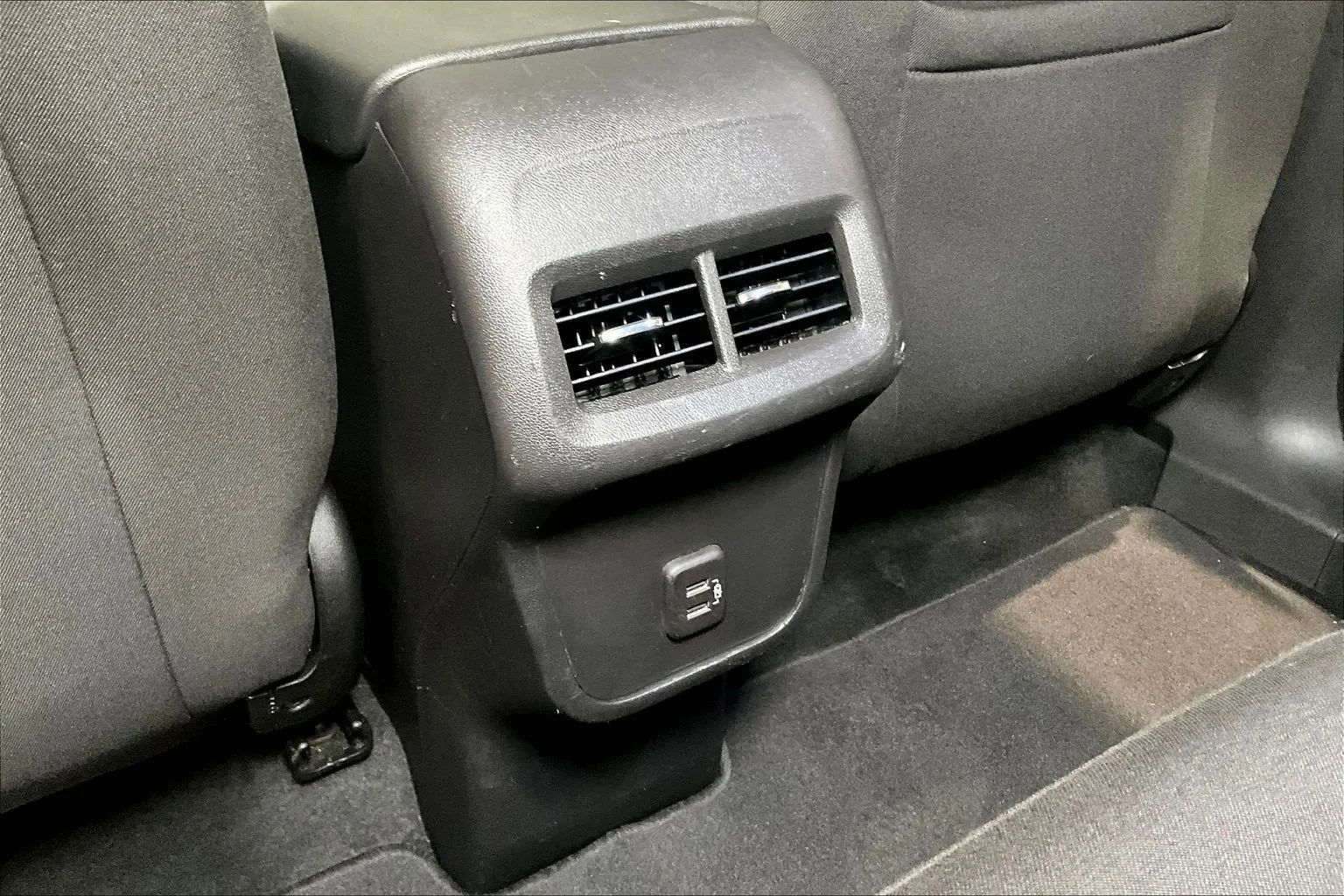 Chevrolet Equinox photo 11