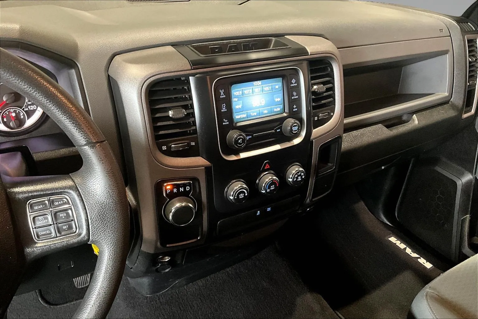 Ram 1500 photo 11