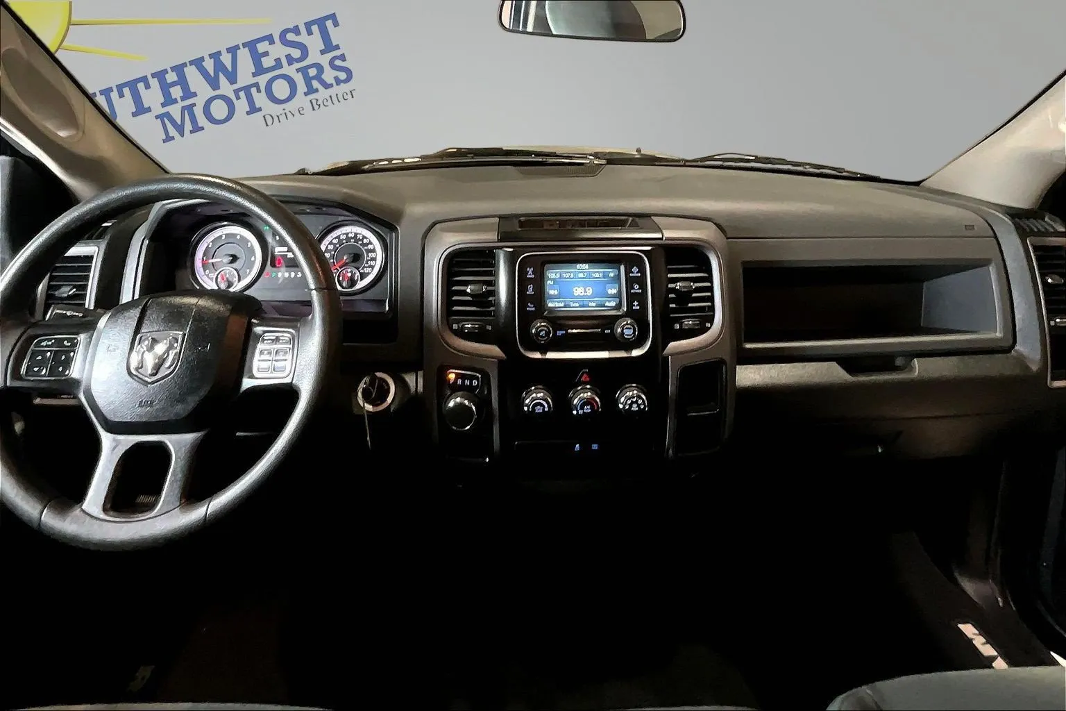 Ram 1500 photo 9