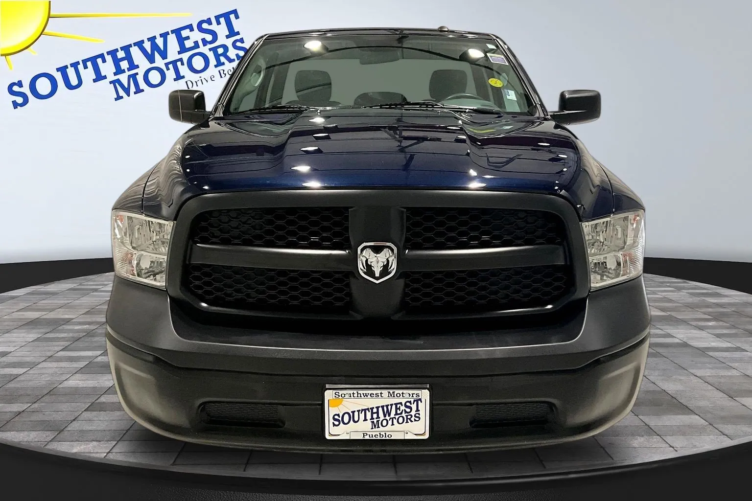 Ram 1500 photo 2