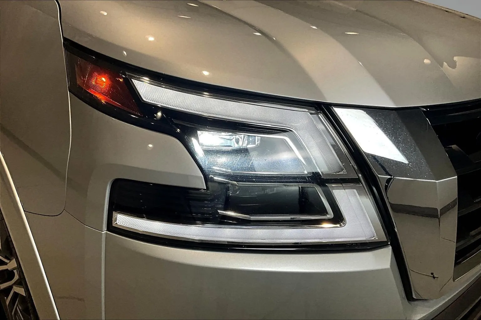 Nissan Armada photo 34