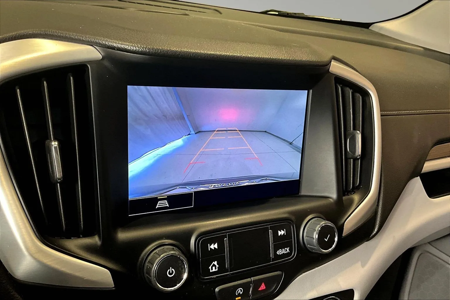 GMC Terrain photo 15