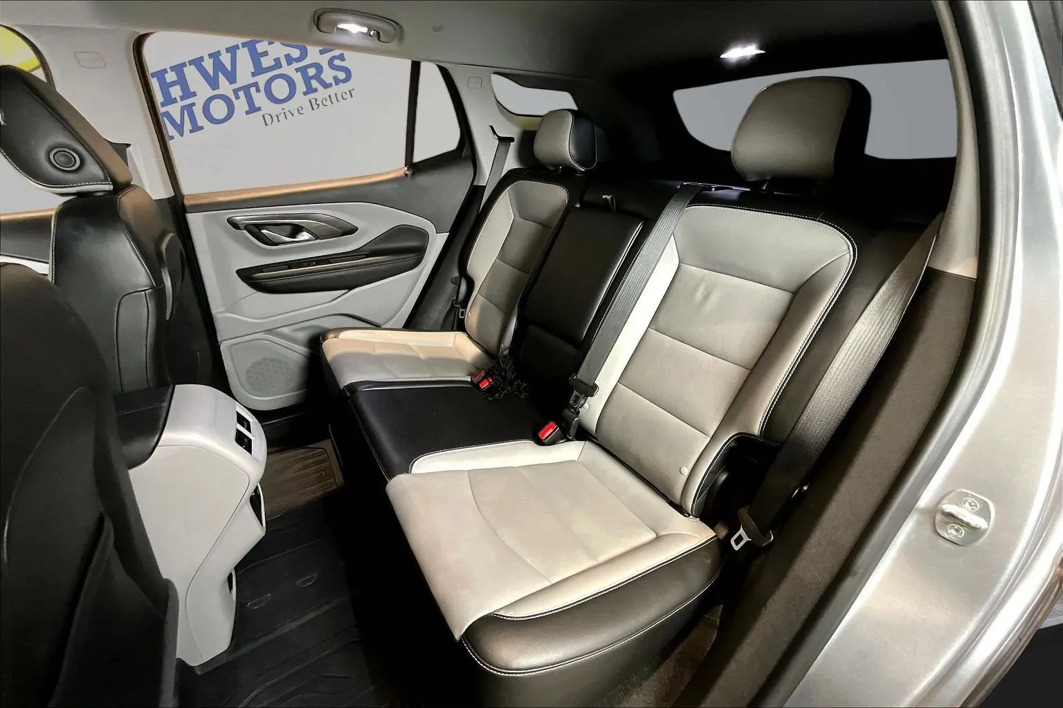 GMC Terrain photo 22