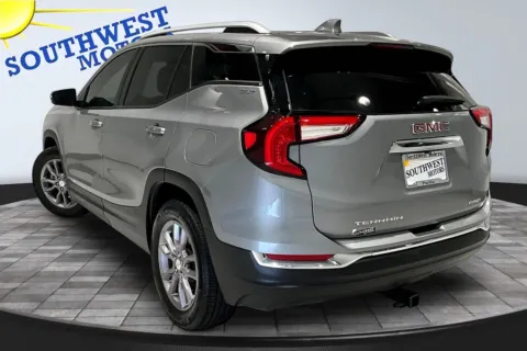 More photos of 2023 GMC Terrain SLT at Southwest Motors, CO