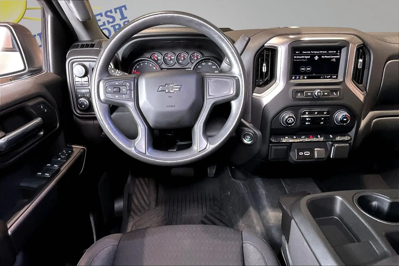 Chevrolet Silverado photo 10