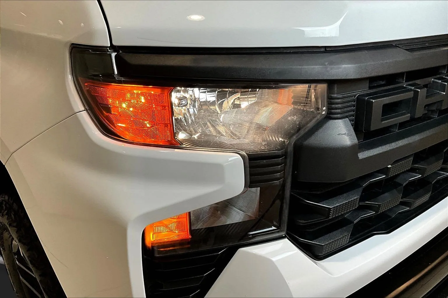 Chevrolet Silverado photo 34