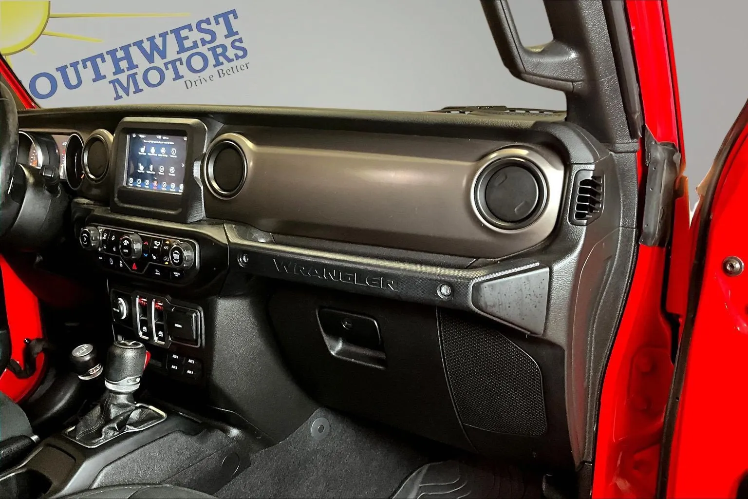 Jeep Wrangler photo 25