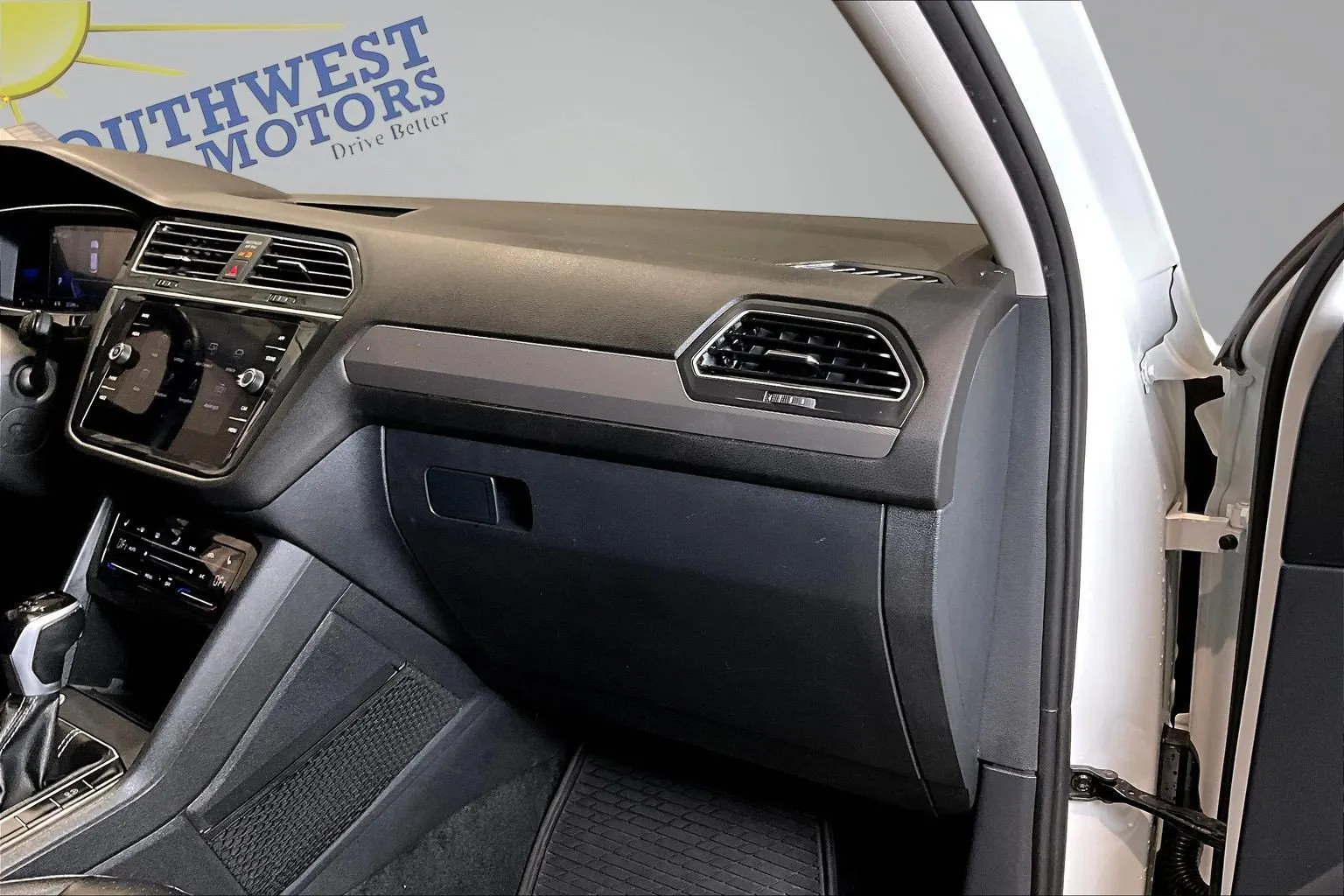 Volkswagen Tiguan photo 26
