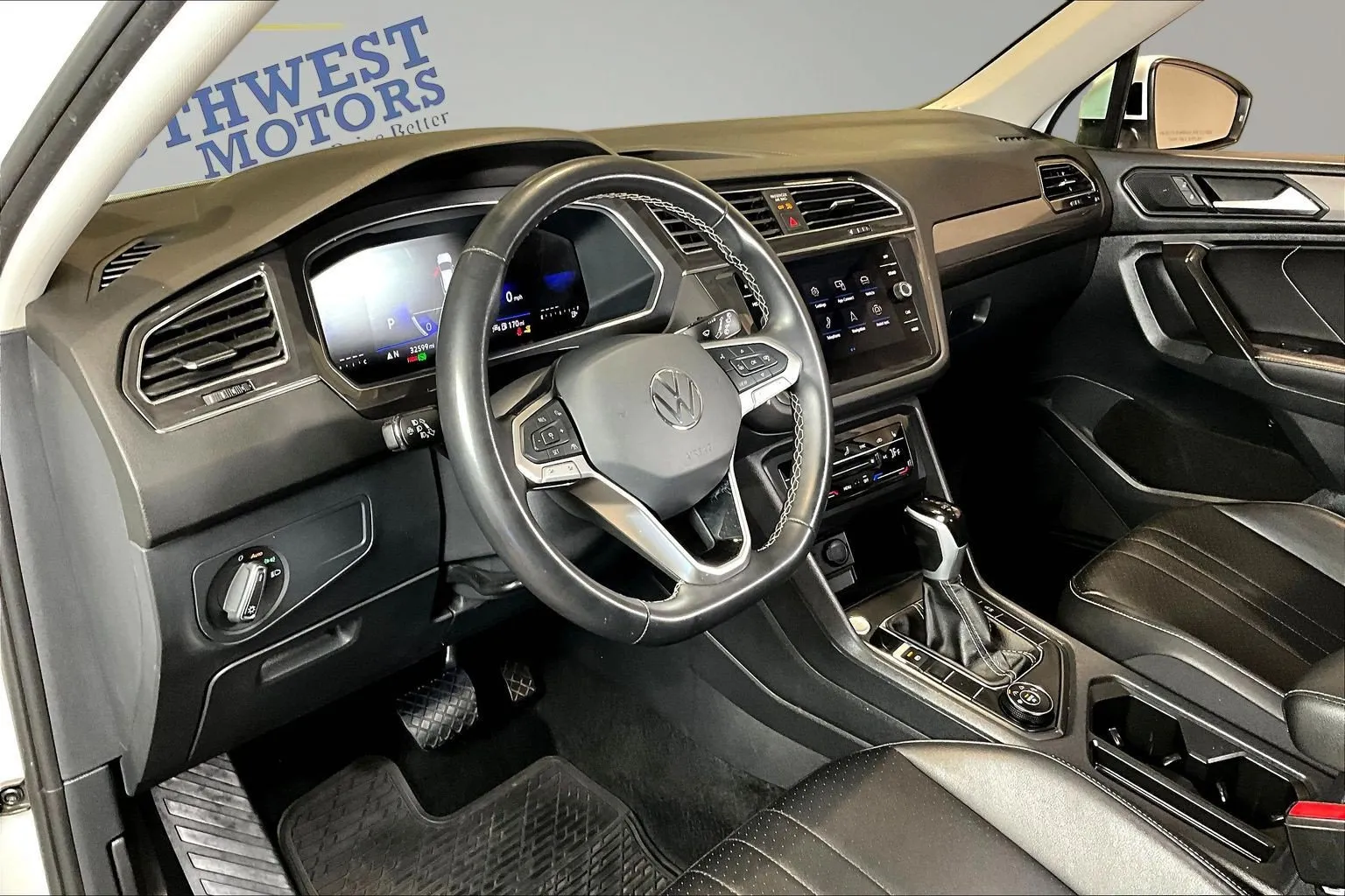 Volkswagen Tiguan photo 17