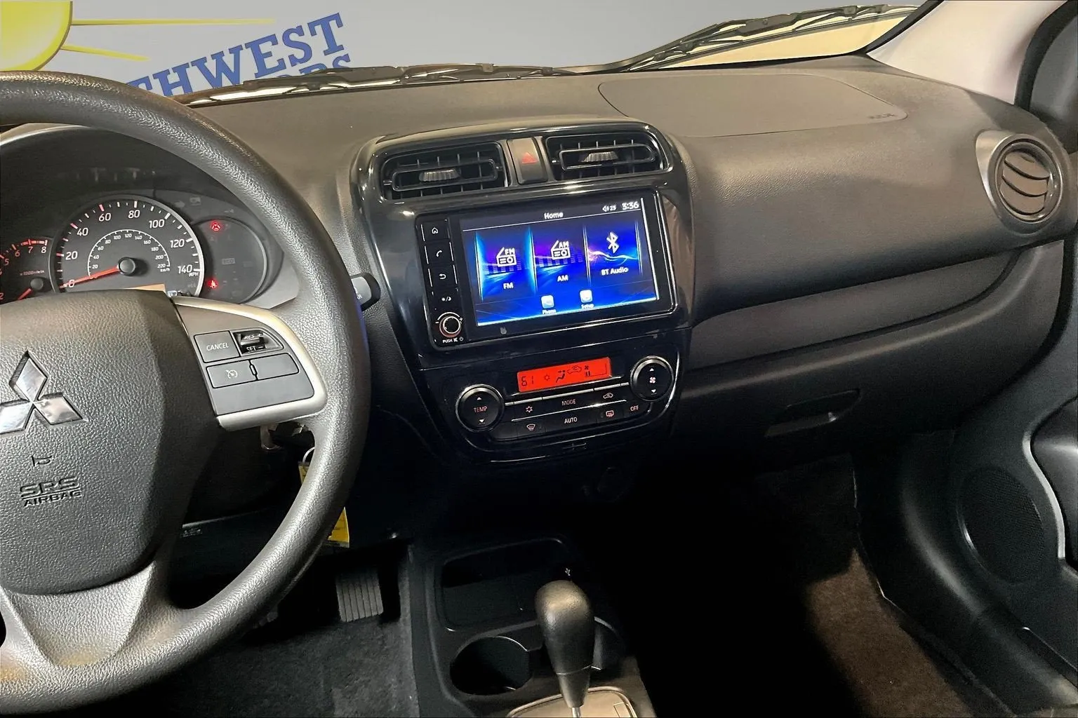 Mitsubishi Mirage photo 10