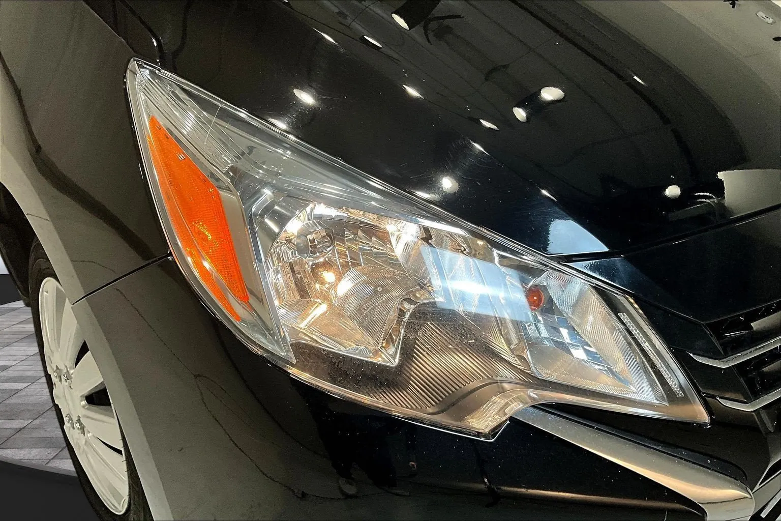 Mitsubishi Mirage photo 30