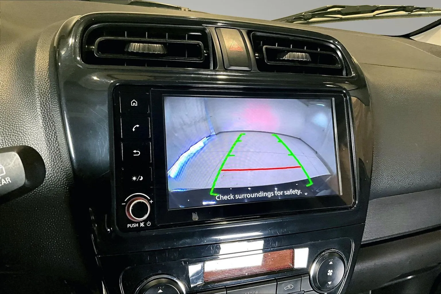 Mitsubishi Mirage photo 15