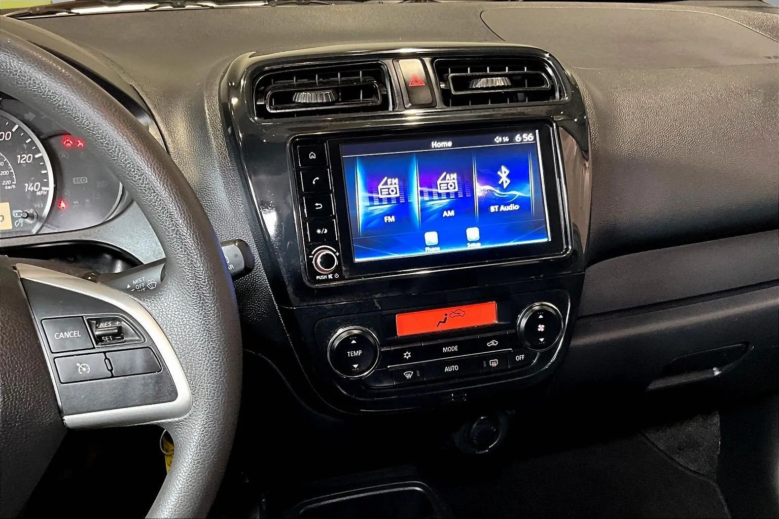 Mitsubishi Mirage photo 10