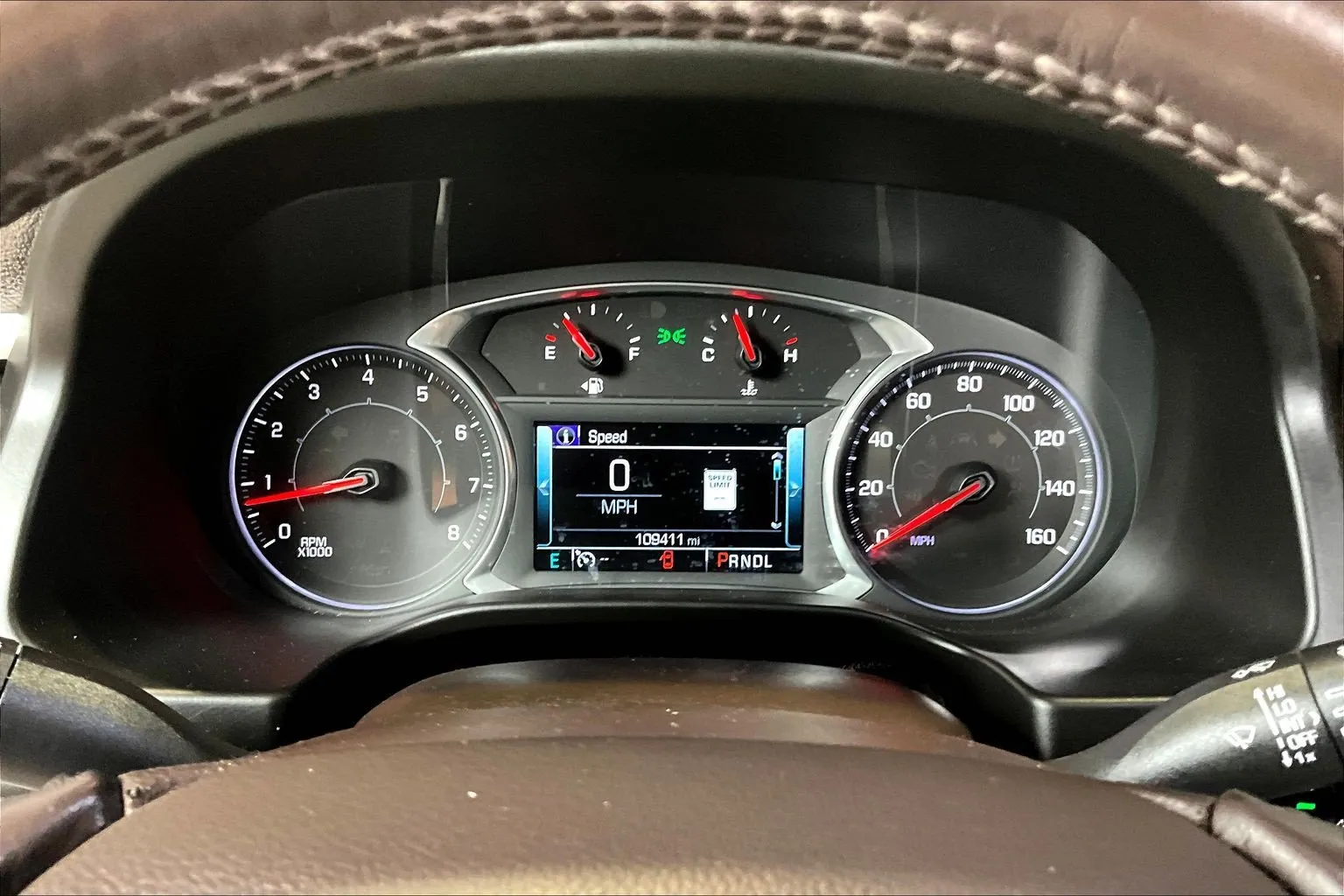 GMC Acadia photo 14