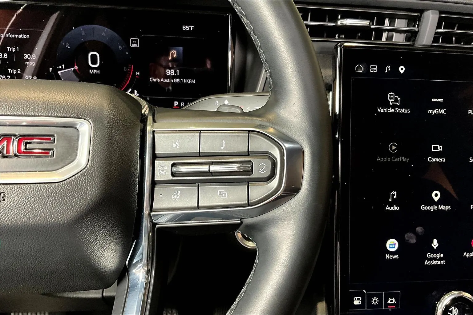 GMC Terrain photo 13