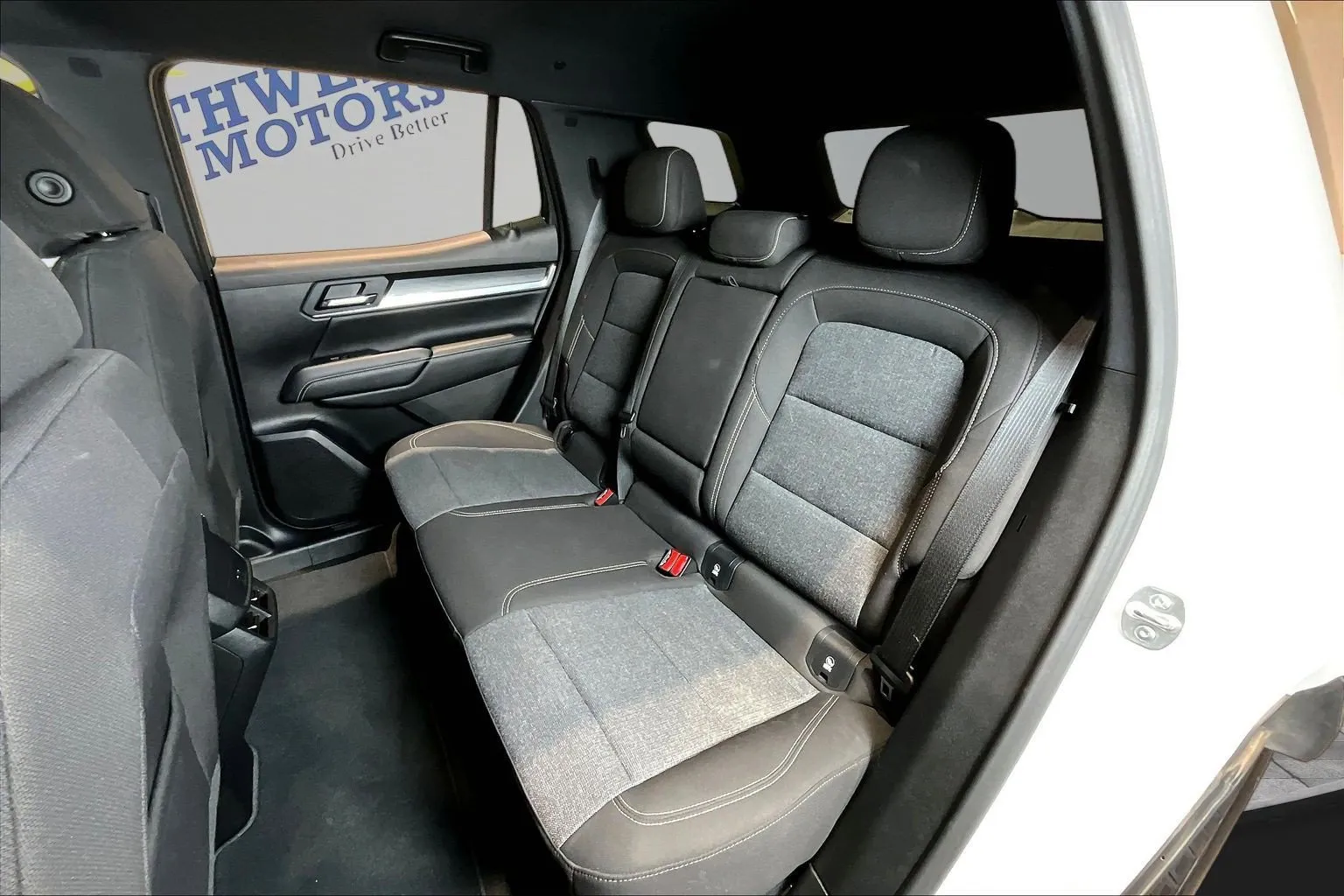 GMC Terrain photo 22