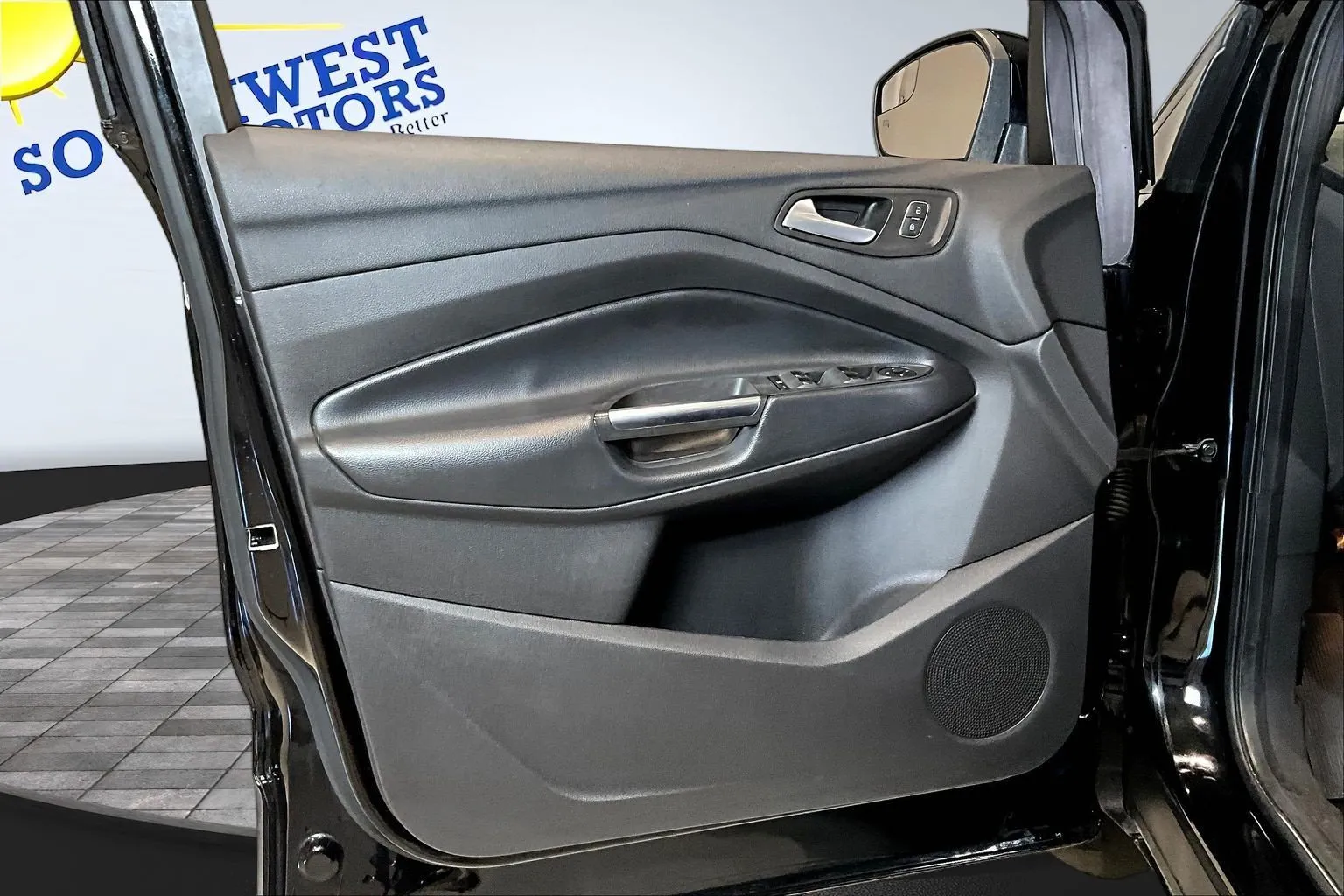 Ford Escape photo 20
