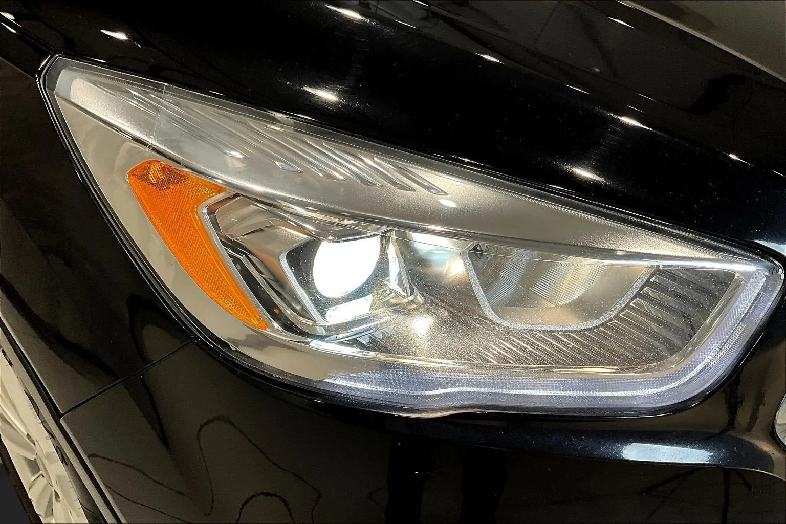 Ford Escape photo 31