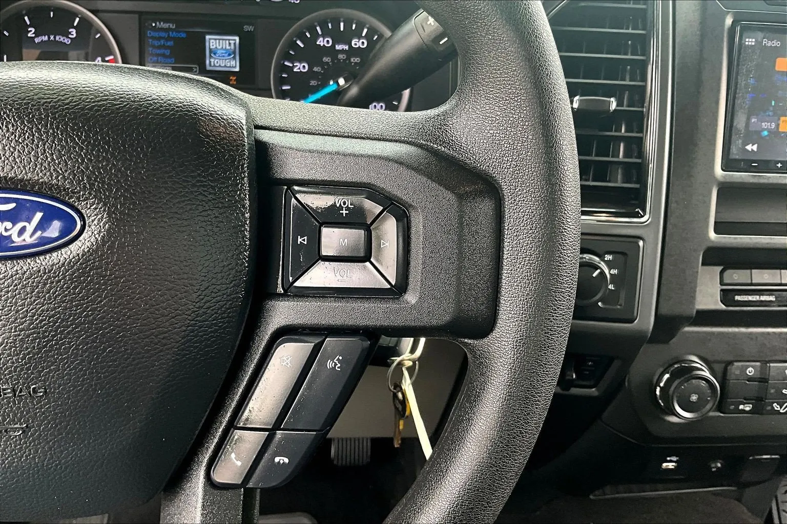 Ford F-250 photo 14