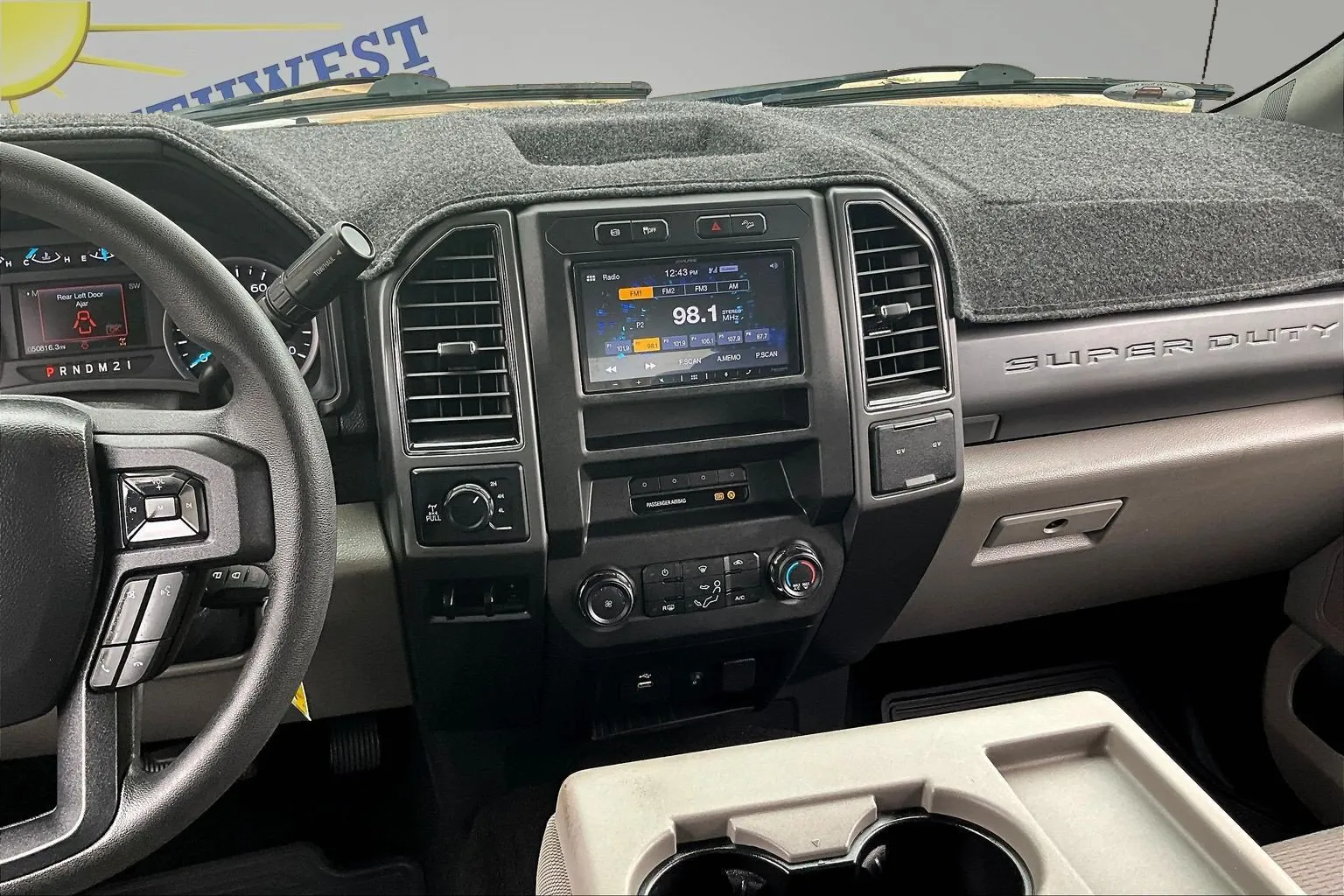 Ford F-250 photo 11