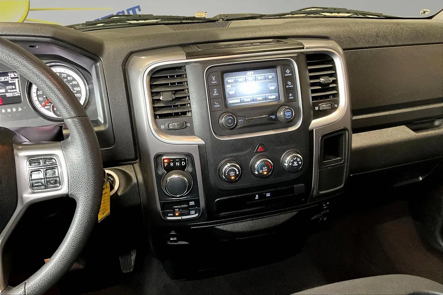 Ram 1500 photo 11