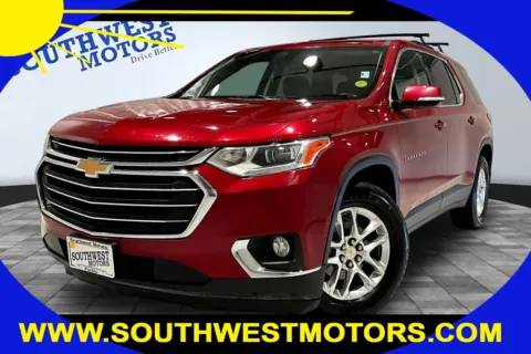 Red 2018 Chevrolet Traverse LT Cloth for sale in Pueblo, CO