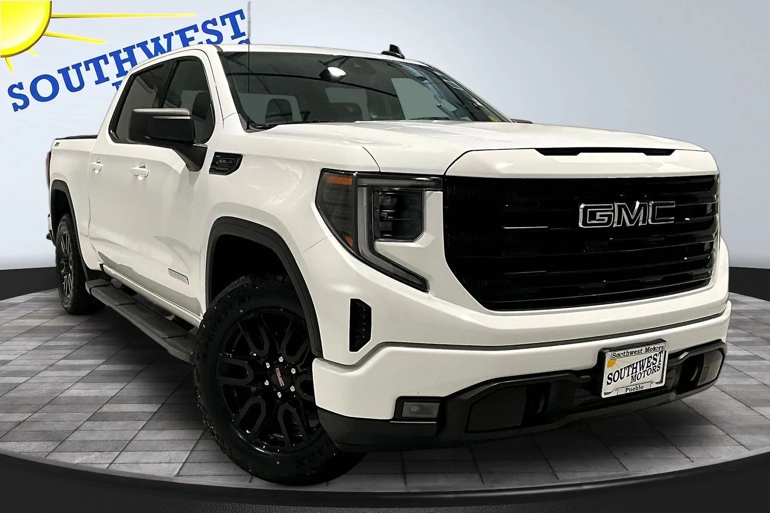 GMC Sierra photo 3