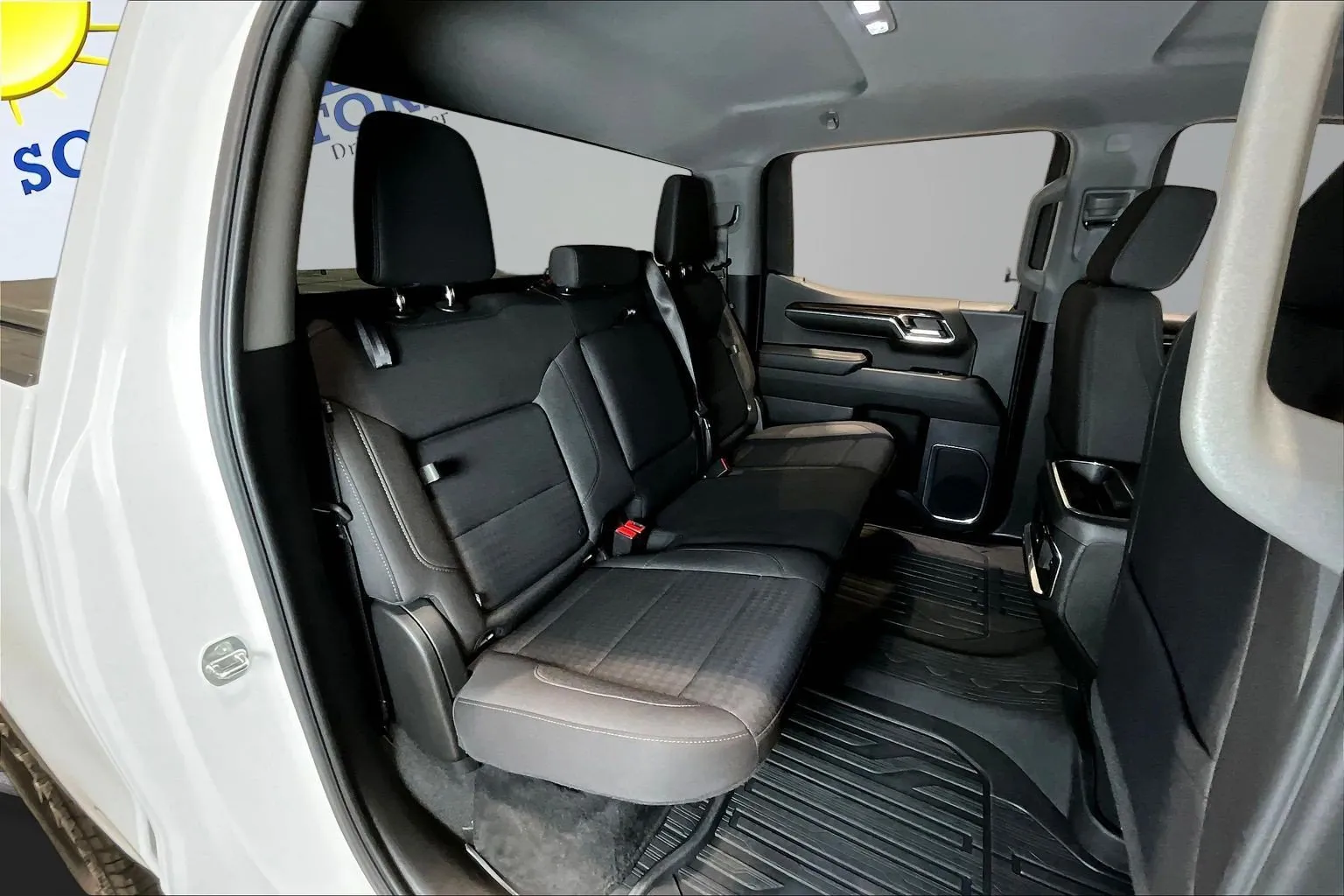 GMC Sierra photo 27