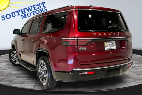 More photos of 2025 Jeep Wagoneer Series II at Southwest Motors, CO
