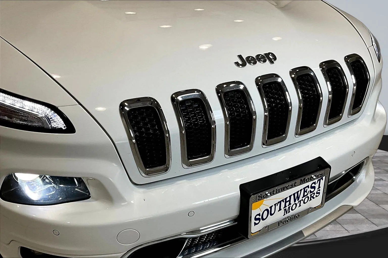 Jeep Cherokee photo 32