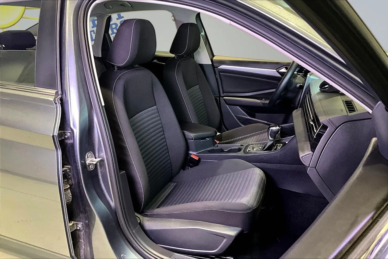Volkswagen Jetta photo 28