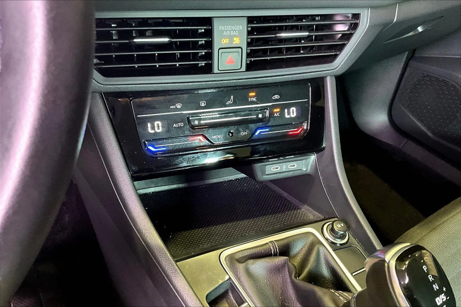 Volkswagen Jetta photo 16