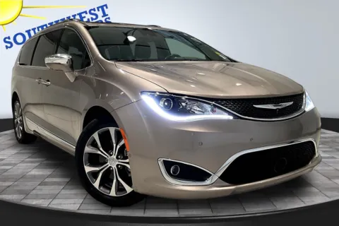 Another view of 2017 Chrysler Pacifica Limited for sale in Pueblo, CO at Southwest Motors