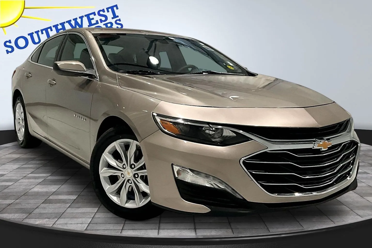 Chevrolet Malibu photo 3