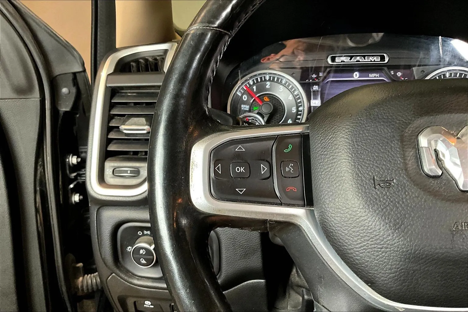 Ram 1500 photo 13