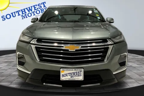Photos of 2023 Chevrolet Traverse LT Cloth for sale in Pueblo, CO at Southwest Motors