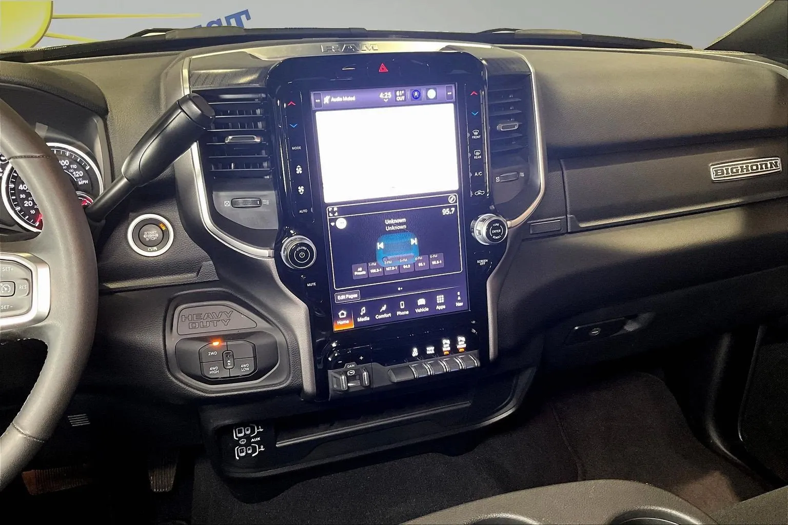 Ram 2500 photo 11