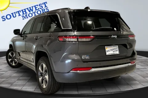 More photos of 2022 Jeep Grand Cherokee 4xe 4WD at Southwest Motors, CO
