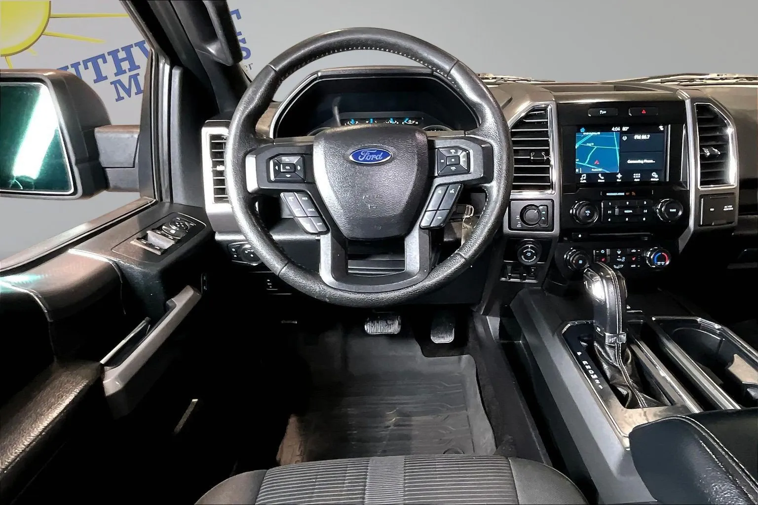 Ford F-150 photo 10