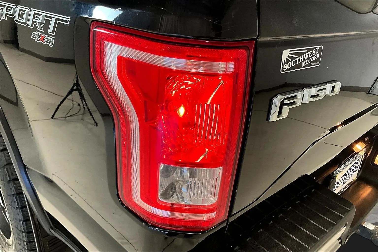 Ford F-150 photo 25
