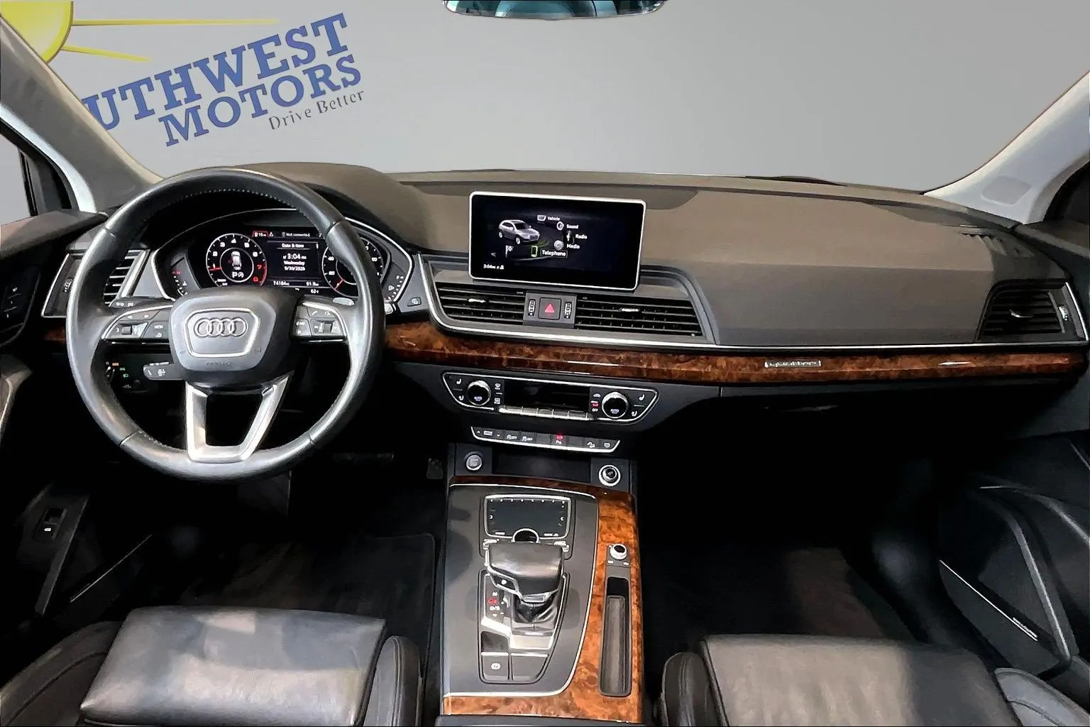 Audi Q5 photo 8